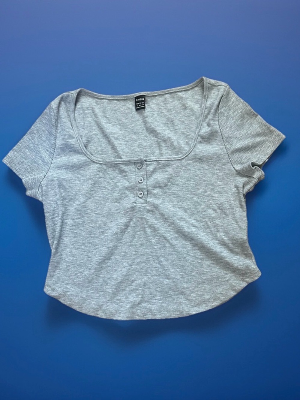 Women's Gray Square Neck Button-Front Crop Top Henley Short Sleeve Tee Sz L